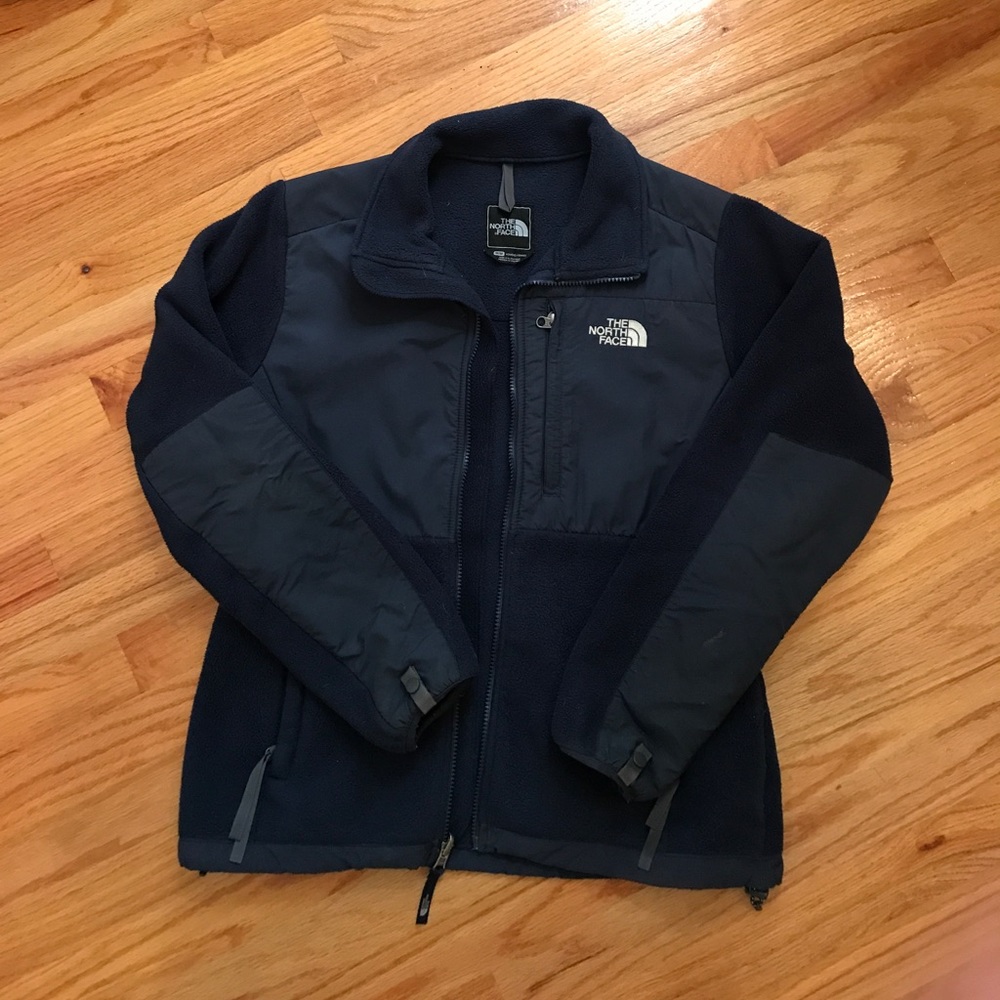 Navy blue north face!