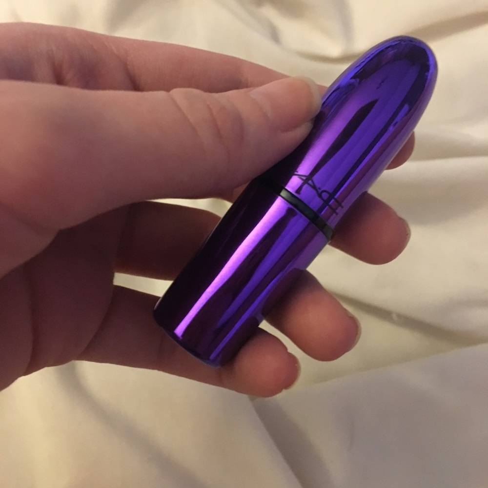 Mac lipstick