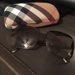 Burberry sunglasses
