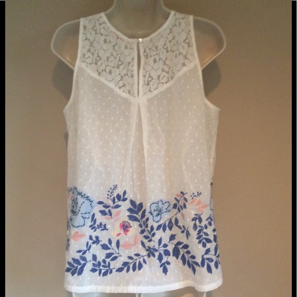 skies are blue Tops - Women's large white Sleeveless tank Stitch fix skies are blue Tops - Women's large white Sleeveless tank Stitch fix