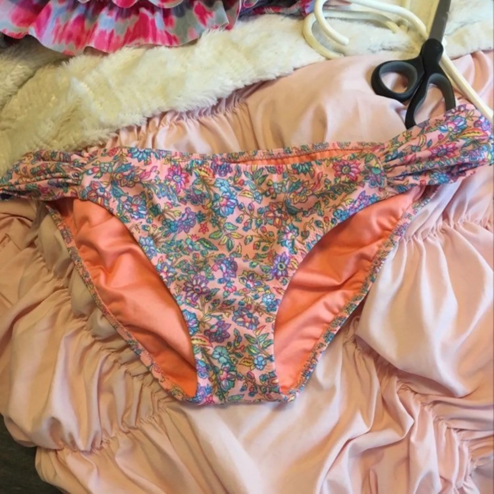 Victoria's Secret Bikini Bottom