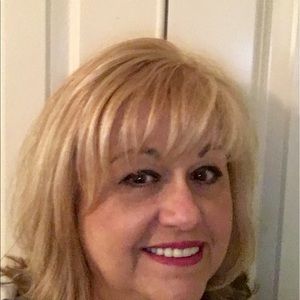 Meet your Posher, Vicky