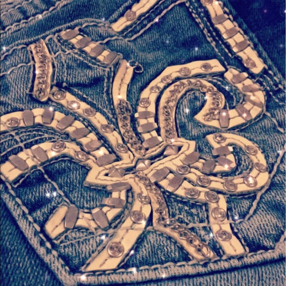 MISS ME Jeans! 👖 - Picture 2 of 3