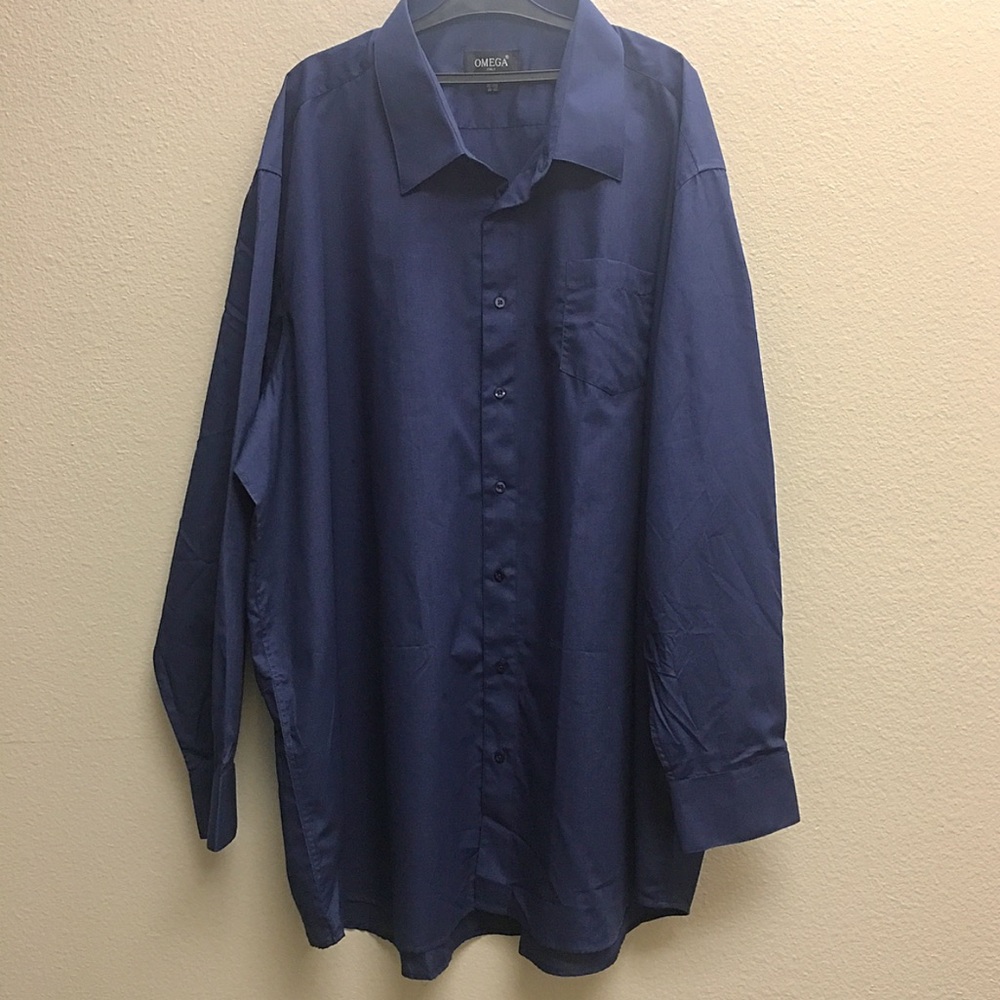 Regular fit long sleeve dress shirt