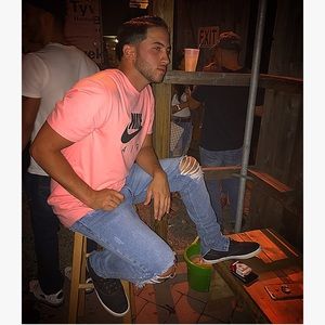 Meet your Posher, Anthony