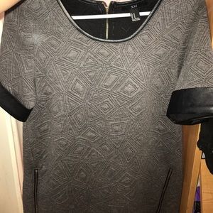 Knit zipper top