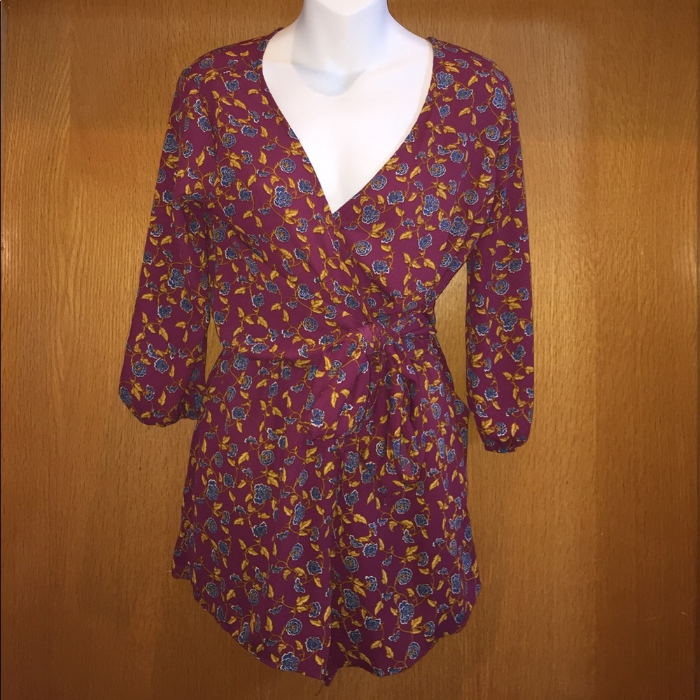 Brand New Francesca's Floral Romper New with Tags