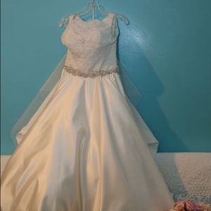 Custome made wedding dress in ivory