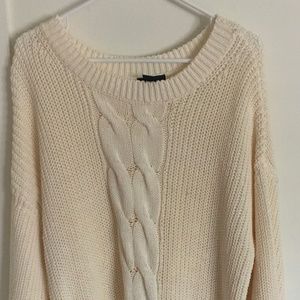 H&M Oversized White Sweater 3/4 Sleeves