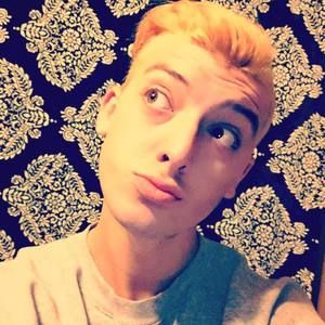 Meet your Posher, Cory