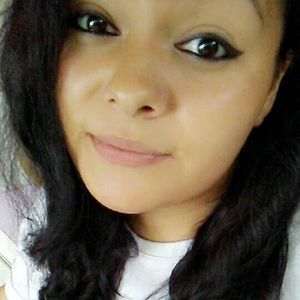 Meet your Posher, Nina