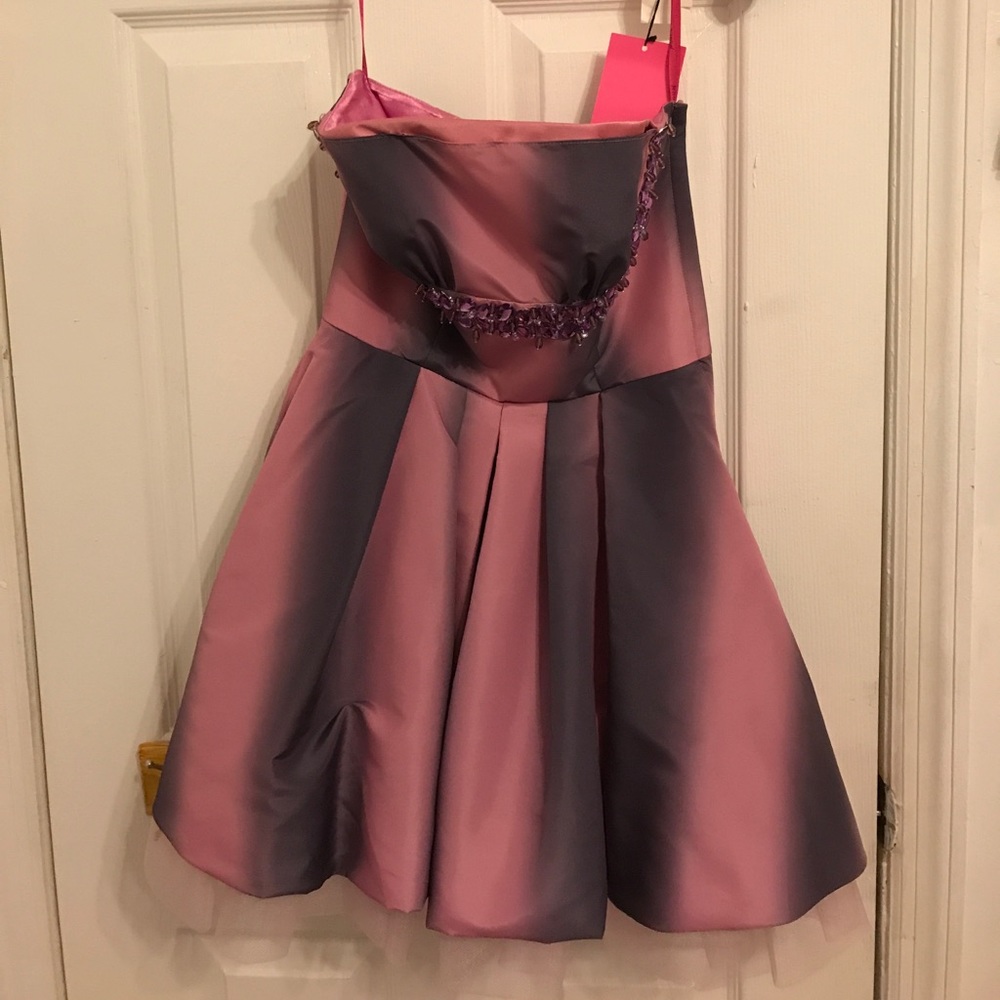 NWT BEAUTIFUL Betsy Johnson Strapless Dress