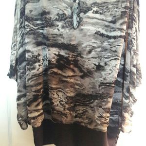 Jennifer Lopez shirt