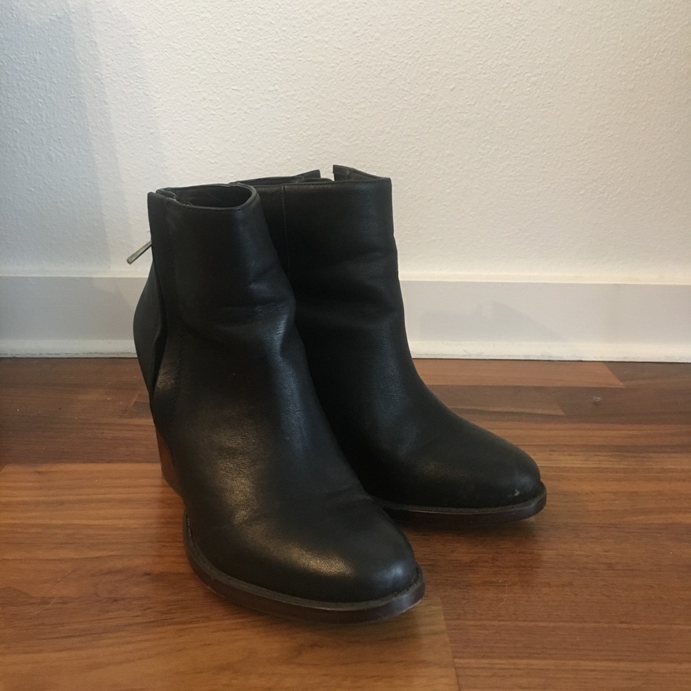 Urban Outfitters Ankle Boot