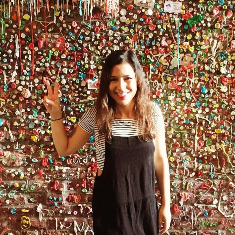 Meet your Posher, Ana