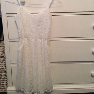 White lace dress