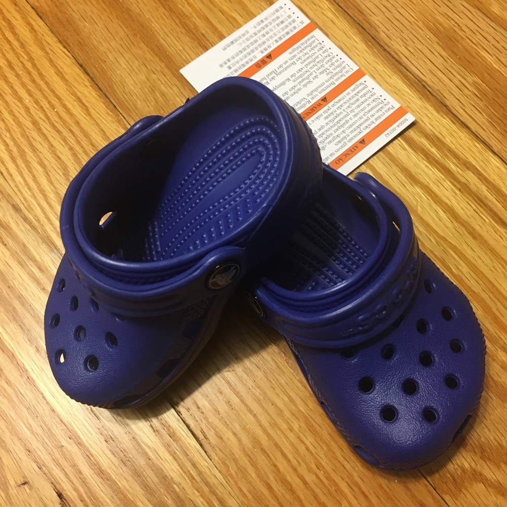 Baby crocs