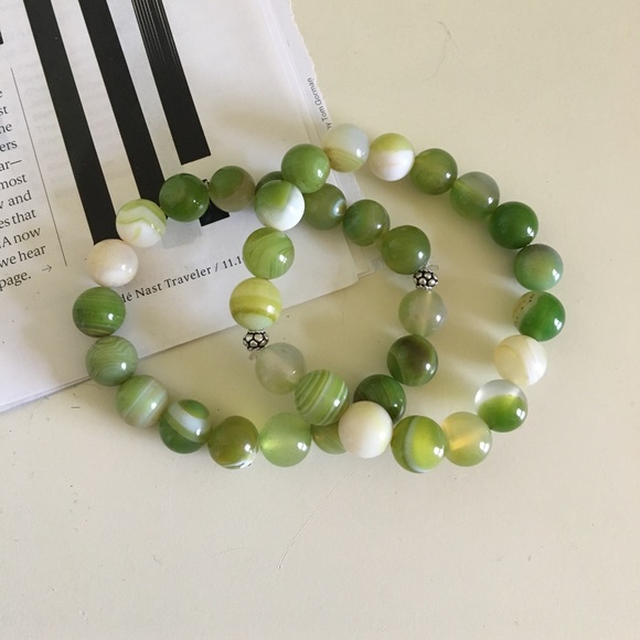 AUTHENTIC Aventurine Stone Bracelet - Picture 1 of 3