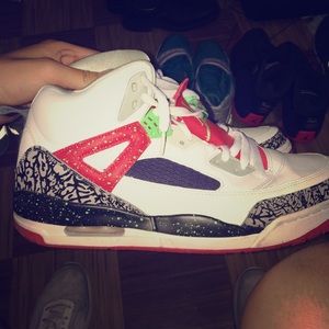 Spizikes