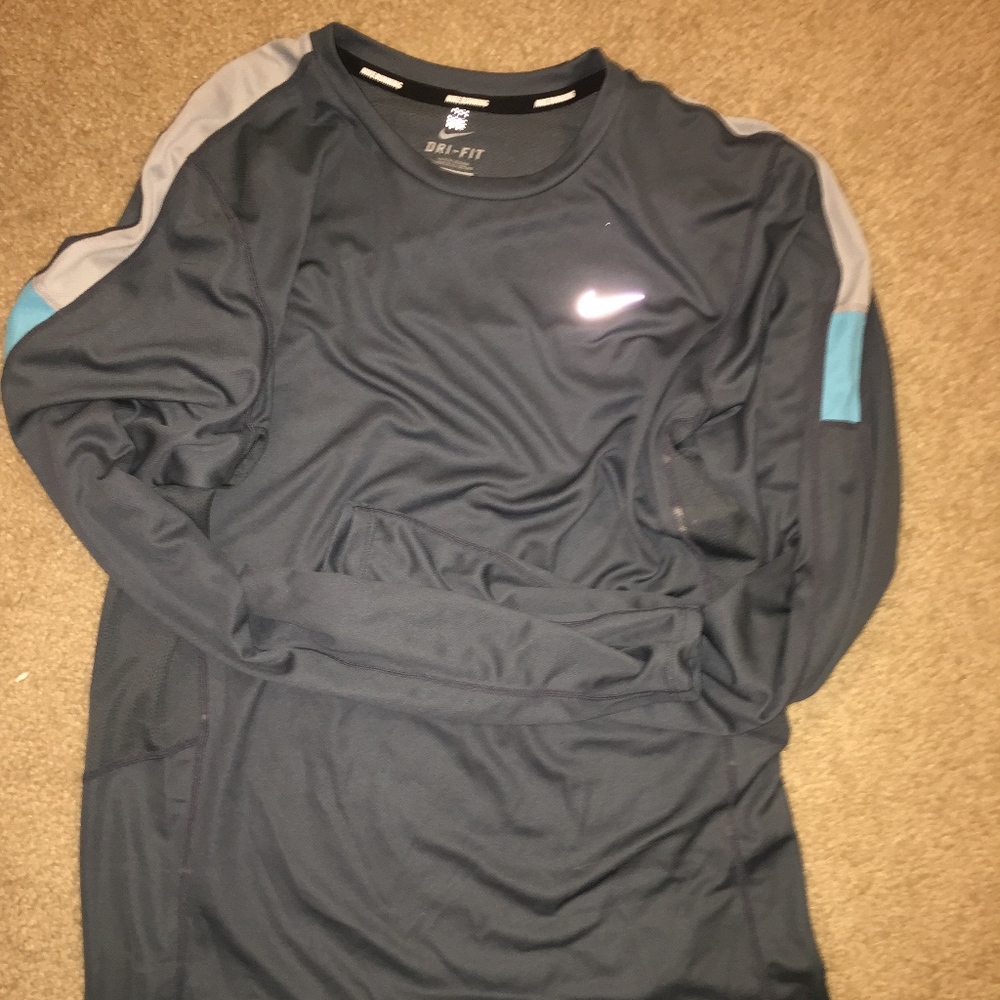 Long sleeve nike athletic shirt