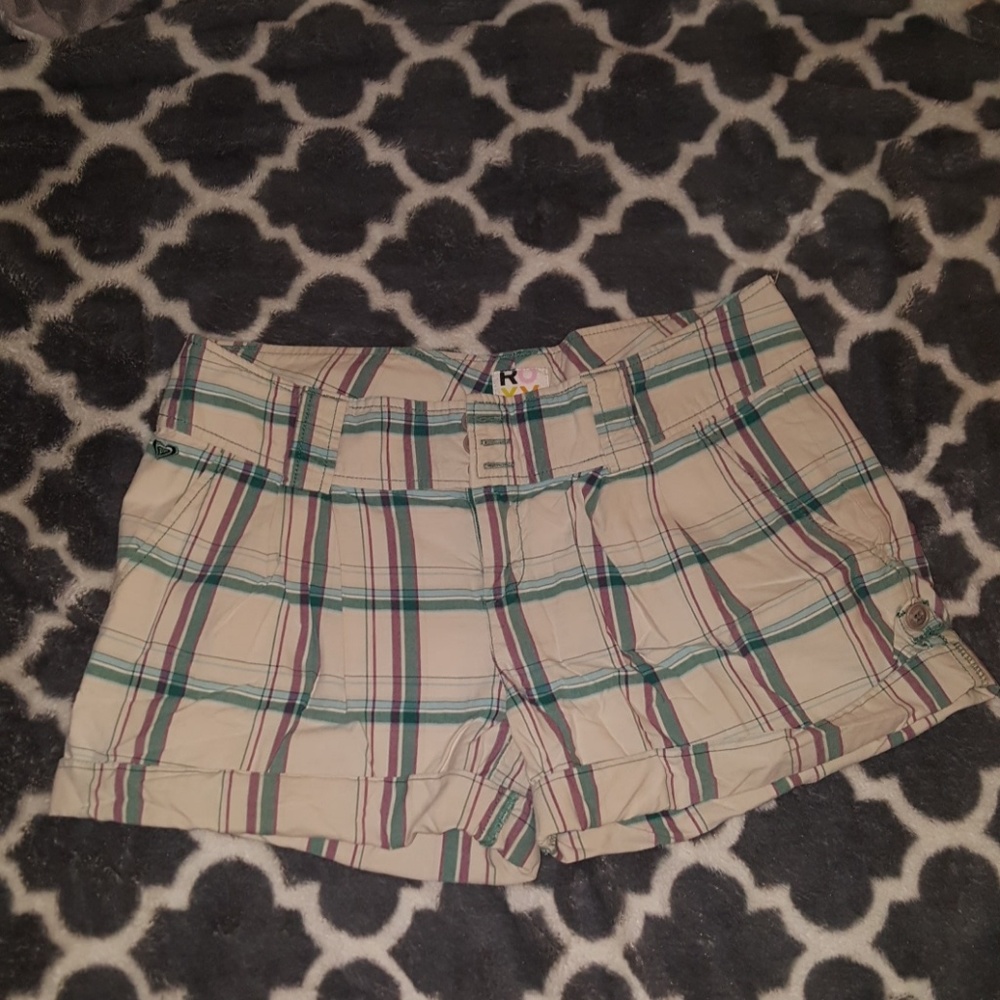 🦉Roxy Plaid Shorts