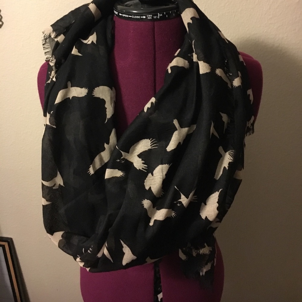 Steve Madden Scarf