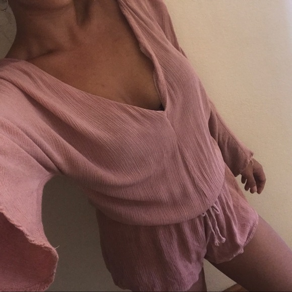Pink romper - Picture 3 of 3