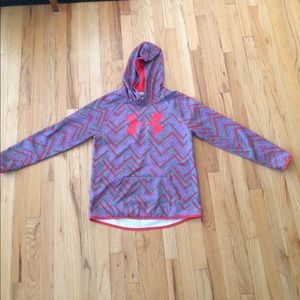 Under Armor sweatshirt