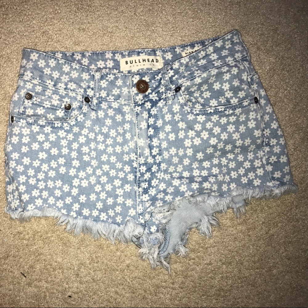 Flower print Pacsun shorts