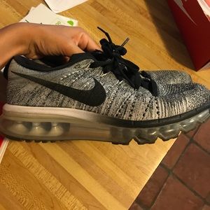 Nike flyknit air max