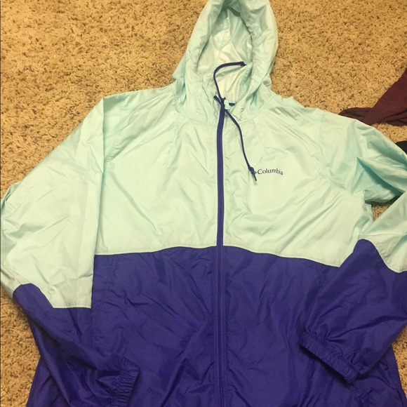 Columbia Jackets & Blazers - Color block windbreaker. 💕 flash sale!