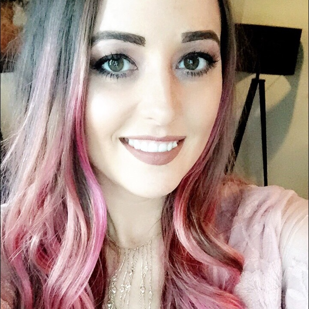 Meet your Posher, Melissa