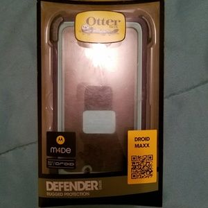 Otterbox for Droid Maxx