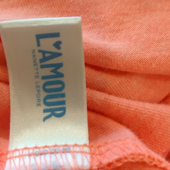 A crop top from JCPenney - Picture 6 of 6