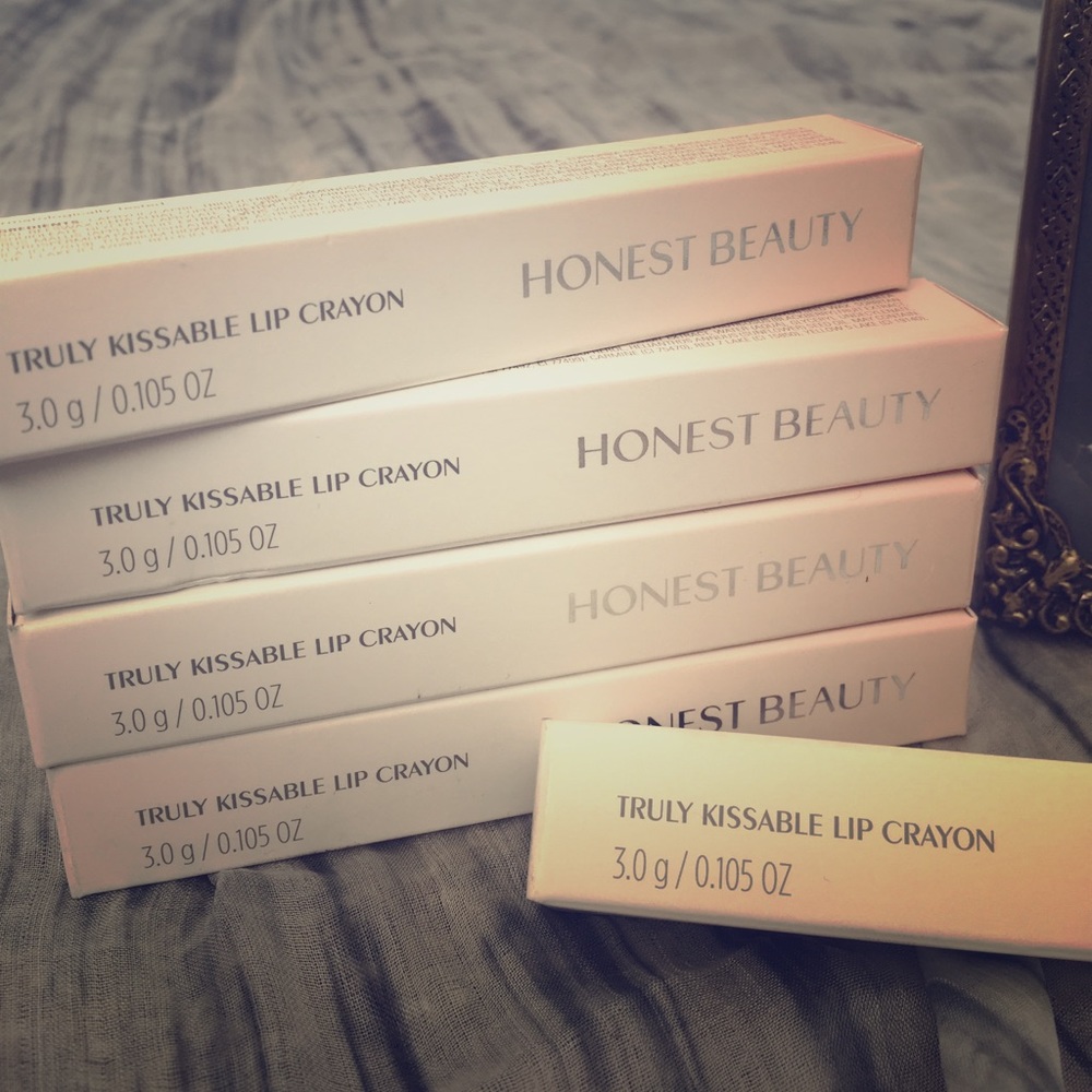 Honest Co. Lip Crayon-Honey Kiss~ 3 LEFT