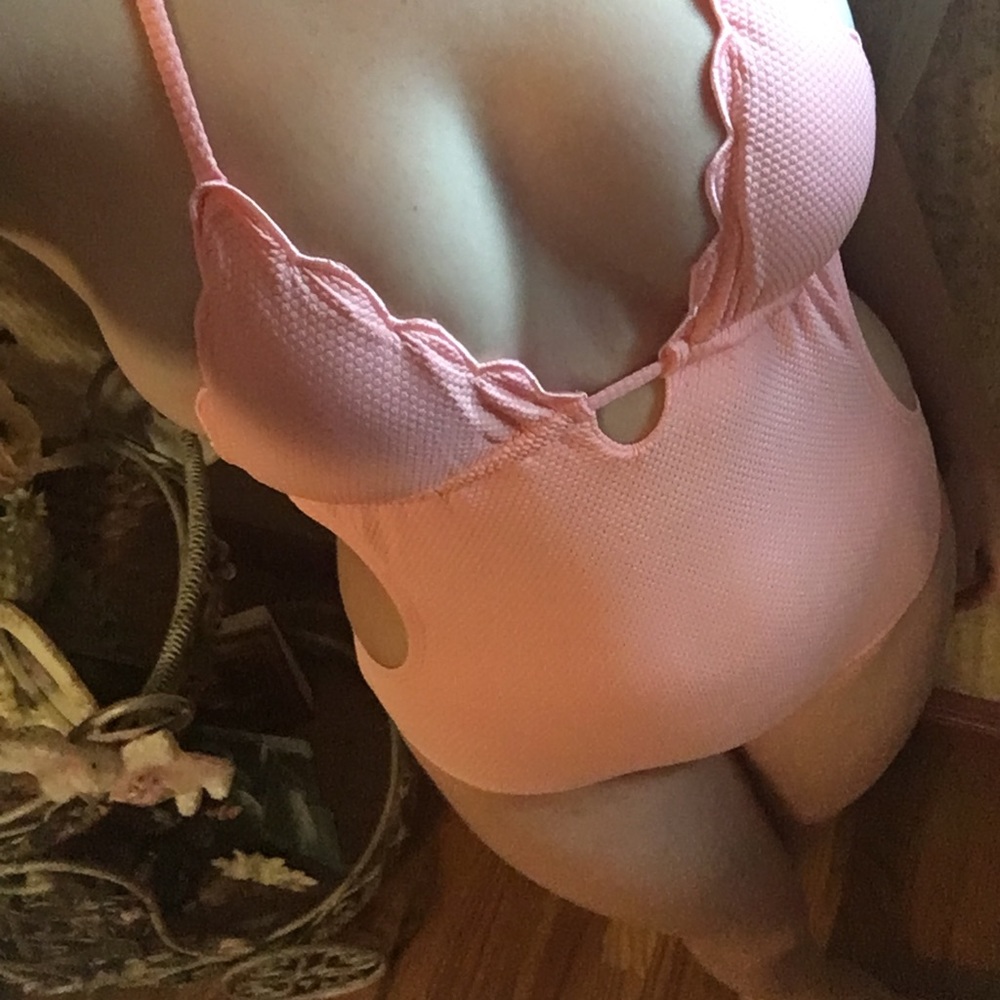 One piece bathing suit