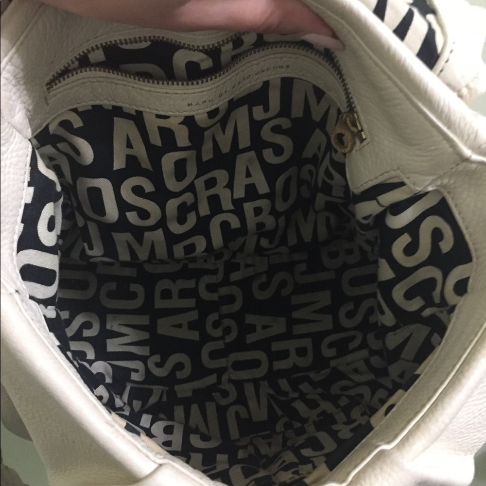 Authentic Marc by Marc Jacobs Classic Q Ukita - Picture 5 of 8