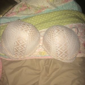 Victorias's Secret Bombshell Bra 38C