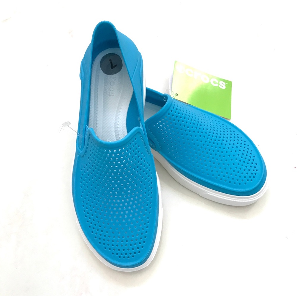 Crocs Slip-On Loafers/Sneaker