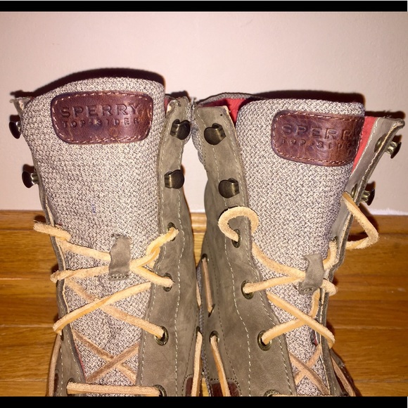 High top brown leather Sperry boots - Picture 3 of 3