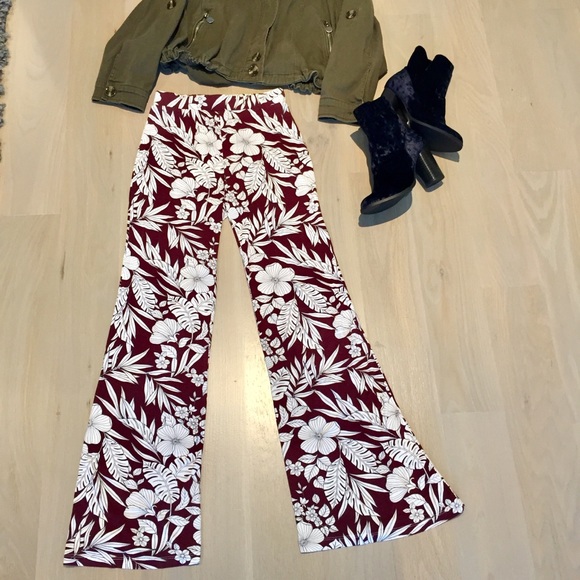 RuBy and JennaEVERLY small Knit Hawaiian Pant! New - Picture 7 of 7