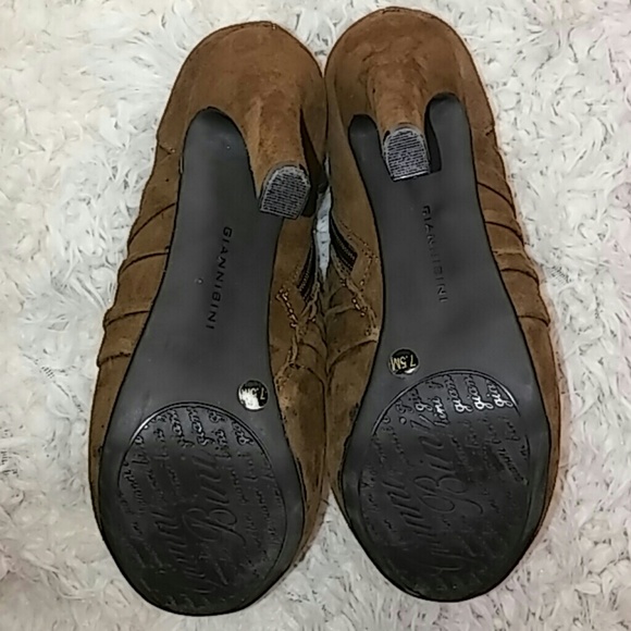 Gianni Binni booties with side zippers. - Picture 3 of 5