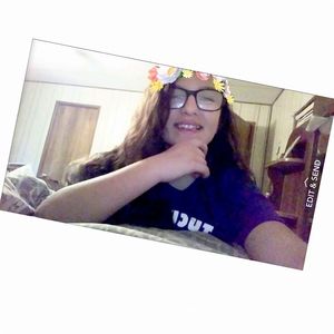 Meet your Posher, Alexus