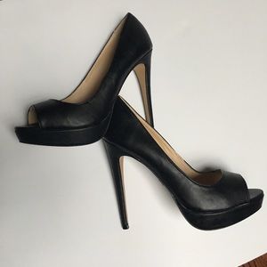 VICTORIA SECRET HEELS