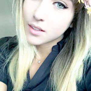 Meet your Posher, Megan e.