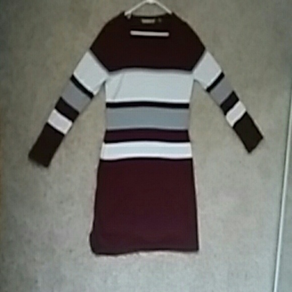 Dress - Picture 2 of 3