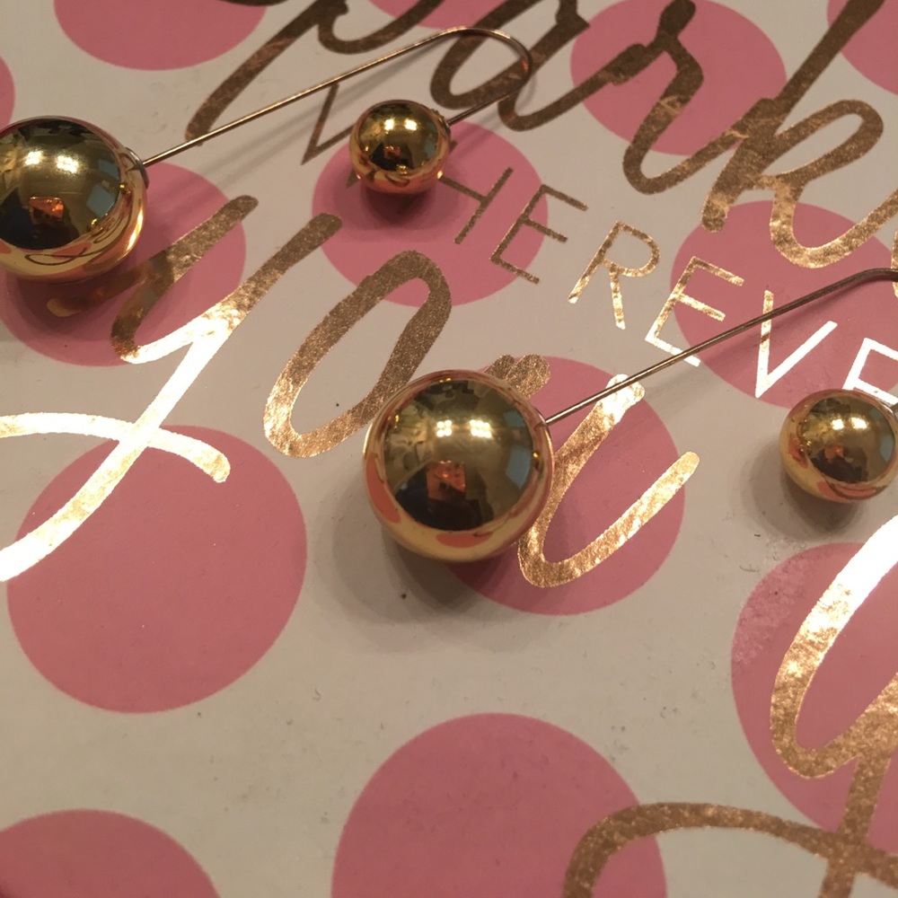 ✨🛍EARRINGS🛍✨ - Picture 2 of 6
