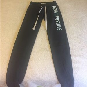 Aero girls xs grey sweatpants
