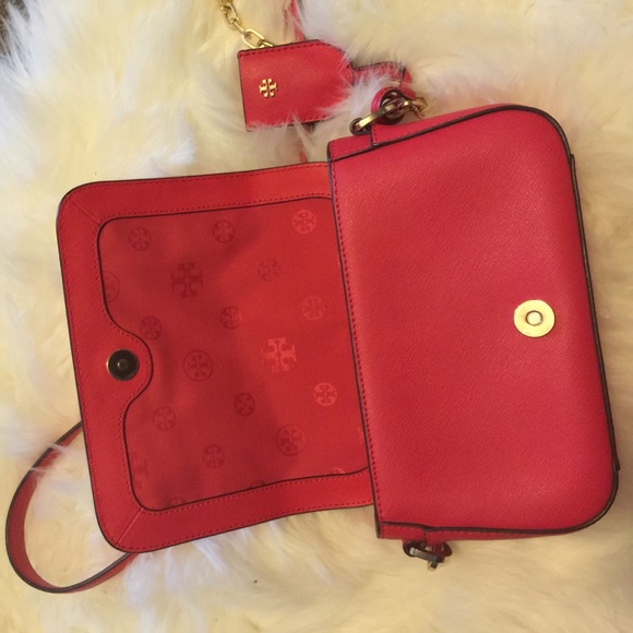 LAST CHANCE! Tory Burch bag - Picture 2 of 8