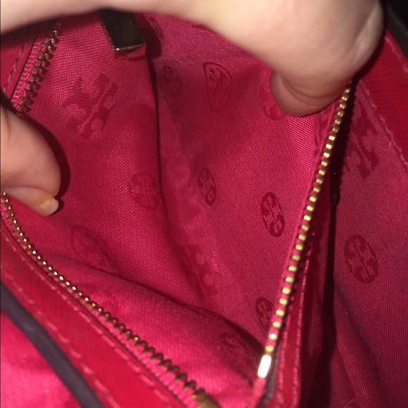 LAST CHANCE! Tory Burch bag - Picture 6 of 8